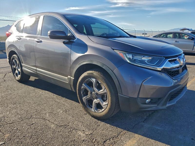 Продаж на аукціоні авто 2018 Honda Cr-v, vin: 7FARW2H51JE019438, номер лоту: 97222325