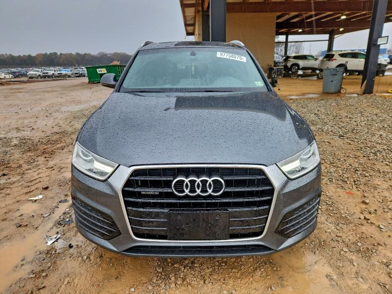 97758075 :رقم المزاد ، WA1ECCFSXJR003096 vin ، 2018 Audi Q3 مزاد بيع