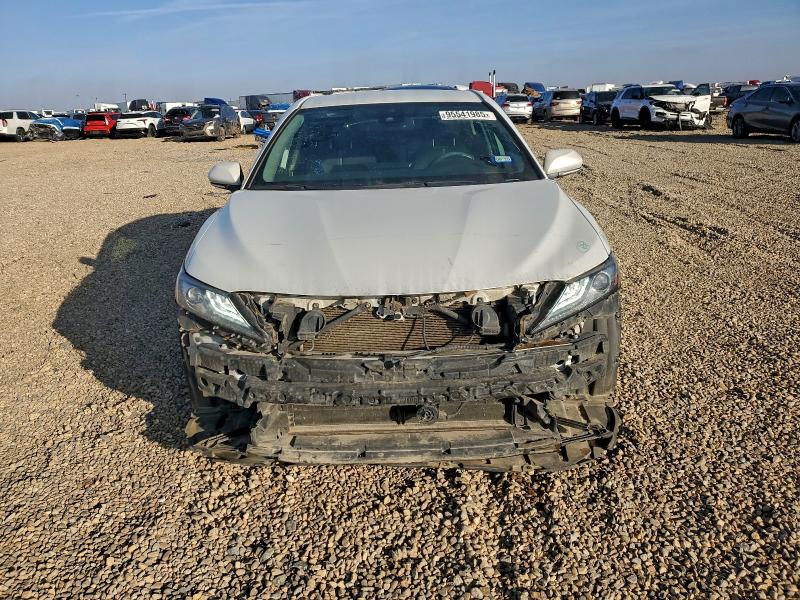 2021 Toyota Camry მანქანა იყიდება აუქციონზე, vin: 4T1K31AK2MU569481, აუქციონის ნომერი: 95541985