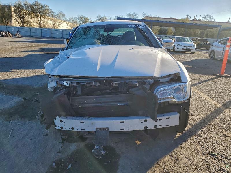 2018 Chrysler 300 მანქანა იყიდება აუქციონზე, vin: 2C3CCAEG7JH313953, აუქციონის ნომერი: 97375575