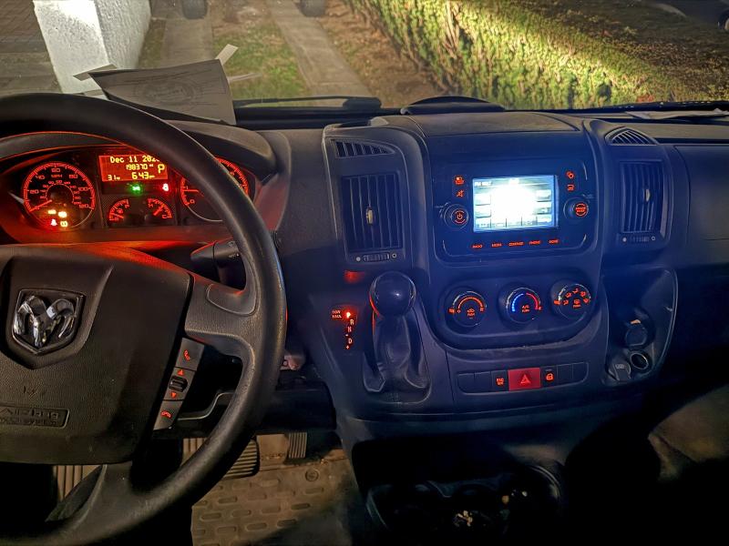 97607895 :رقم المزاد ، 3C6TRVCG4JE109294 vin ، 2018 Ram Promaster مزاد بيع