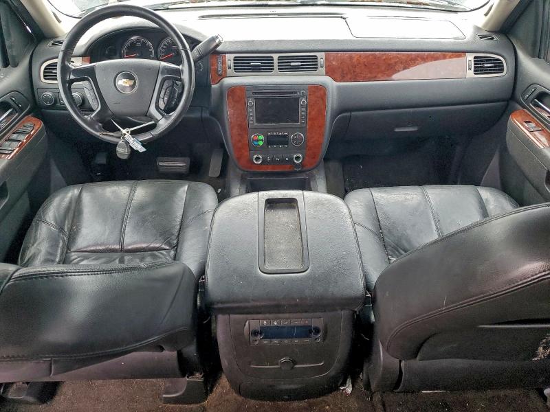 2010 Chevrolet Tahoe მანქანა იყიდება აუქციონზე, vin: 1GNUKDDJ2AR177837, აუქციონის ნომერი: 95672065