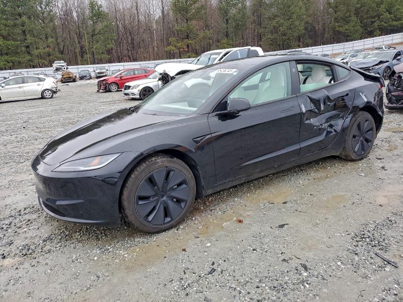 95436245 :رقم المزاد ، 5YJ3E1EAXSF923306 vin ، 2025 Tesla Model 3 مزاد بيع