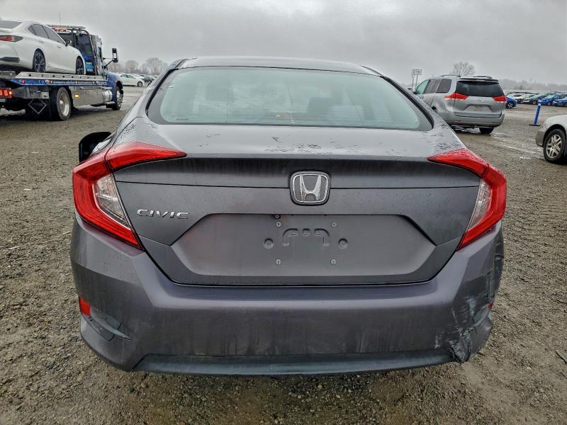 Продаж на аукціоні авто 2018 Honda Civic, vin: 2HGFC2F58JH546818, номер лоту: 96831105
