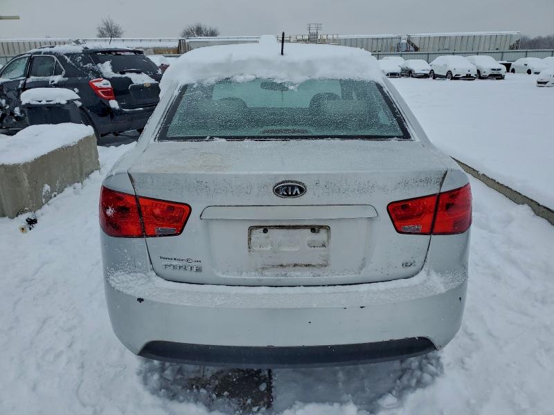 2010 Kia Forte Ex მანქანა იყიდება აუქციონზე, vin: KNAFU4A27A5235647, აუქციონის ნომერი: 94936925