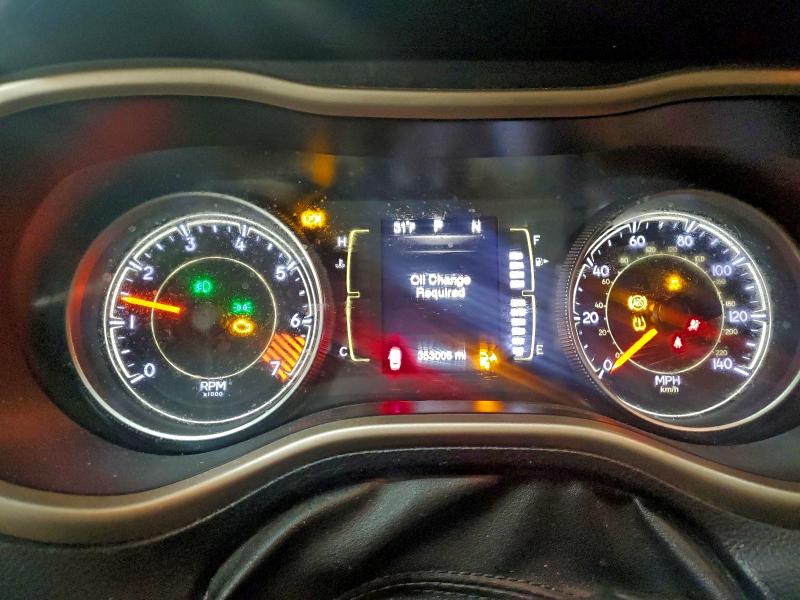 95276935 :رقم المزاد ، 1C4PJLCB0FW657560 vin ، 2015 Jeep Cherokee مزاد بيع