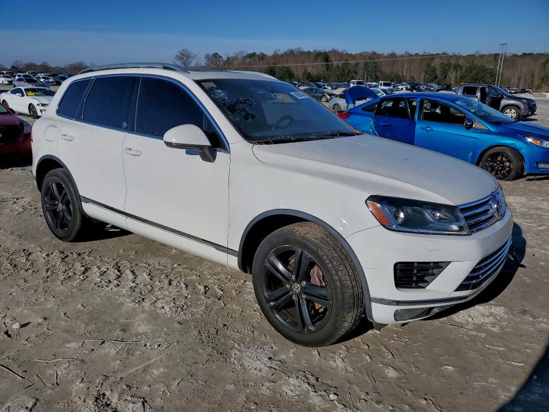 96205045 :رقم المزاد ، WVGRF7BP5HD006885 vin ، 2017 Volkswagen Touareg Wo مزاد بيع