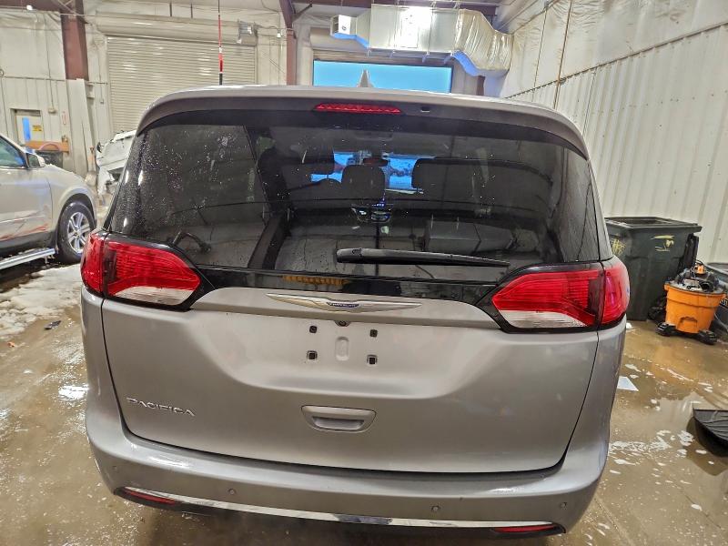 Продажа на аукционе авто 2017 Chrysler Pacifica, vin: 2C4RC1BG2HR795987, номер лота: 95478085