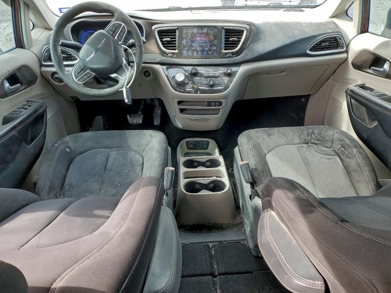 98803115 :رقم المزاد ، 2C4RC1DG7HR638307 vin ، 2017 Chrysler Pacifica T مزاد بيع