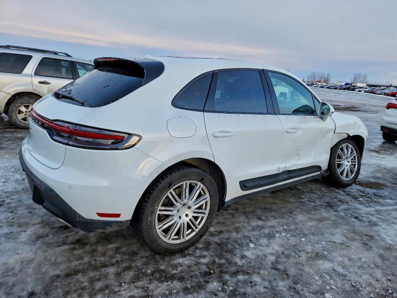 95101235 :رقم المزاد ، WP1AA2A50NLB11062 vin ، 2022 Porsche Macan مزاد بيع