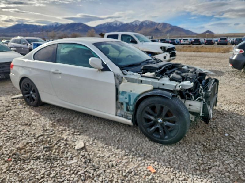 2012 Bmw 3 Series 320i Xdrive მანქანა იყიდება აუქციონზე, vin: WBAKE5C52CJ106539, აუქციონის ნომერი: 98018755
