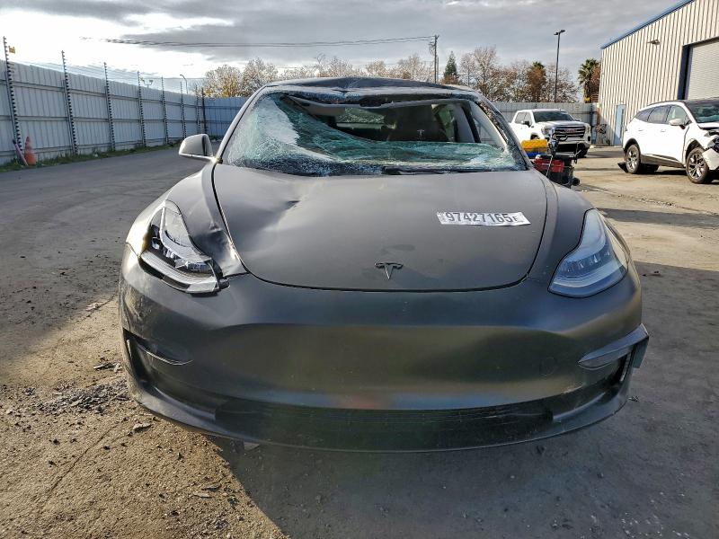 97427165 :رقم المزاد ، 5YJ3E1EB3KF385119 vin ، 2019 Tesla Model 3 مزاد بيع