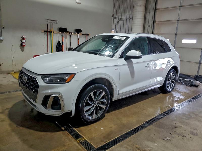 97173725 :رقم المزاد ، WA1EAAFY4N2019842 vin ، 2022 Audi Q5 مزاد بيع
