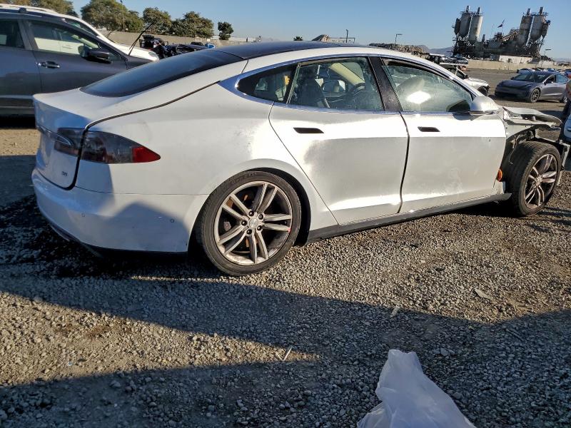 Продажа на аукционе авто 2014 Tesla Model S, vin: 5YJSA1H11EFP57345, номер лота: 96141425