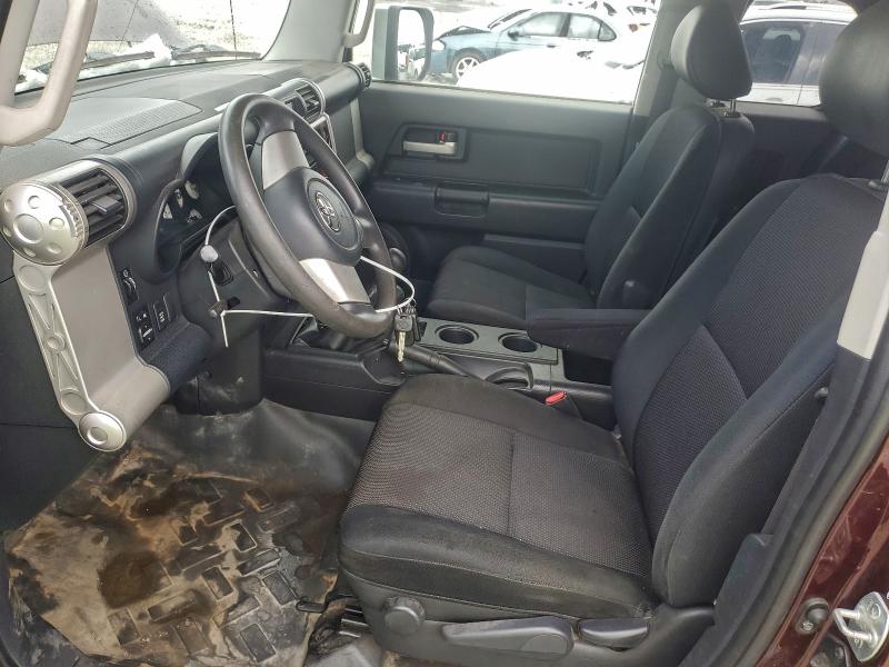 95452215 :رقم المزاد ، JTEBU11F270049180 vin ، 2007 Toyota Fj Cruiser مزاد بيع