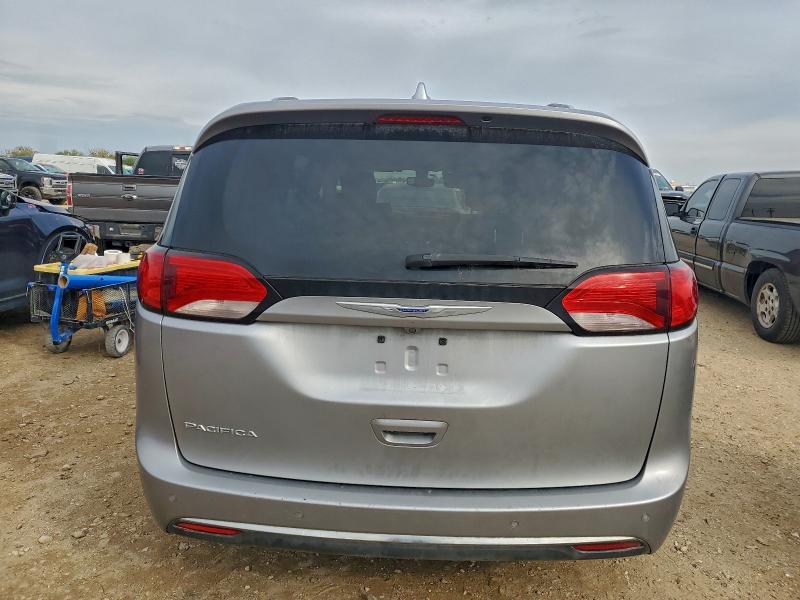 95419845 :رقم المزاد ، 2C4RC1BG1KR561217 vin ، 2019 Chrysler Pacifica مزاد بيع