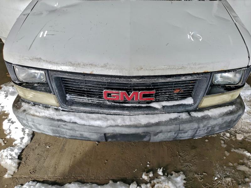 76805435 :رقم المزاد ، 1GTDM19X65B501756 vin ، 2005 Gmc Safari Xt مزاد بيع