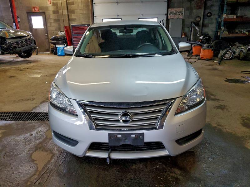 Продажа на аукционе авто 2015 Nissan Sentra, vin: 3N1AB7AP6FL695201, номер лота: 92815505