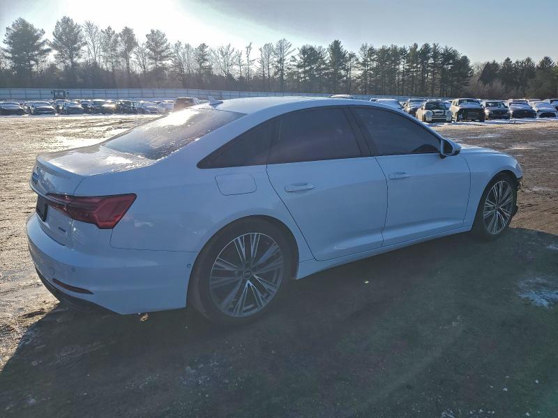 96593875 :رقم المزاد ، WAUE8AF2XMN032912 vin ، 2021 Audi A6 مزاد بيع