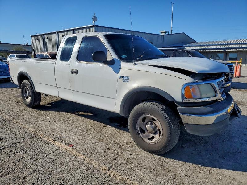 Auction sale of the 2000 Ford F150, vin: 1FTRX18W4YNB17399, lot number: 95997265