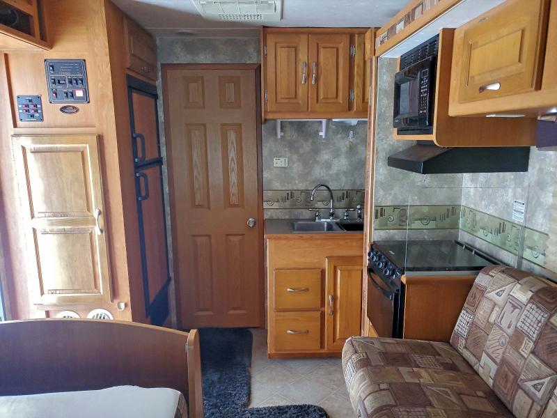 2006 Coachmen Freelander მანქანა იყიდება აუქციონზე, vin: 1FDXE45S66DA53719, აუქციონის ნომერი: 94932185