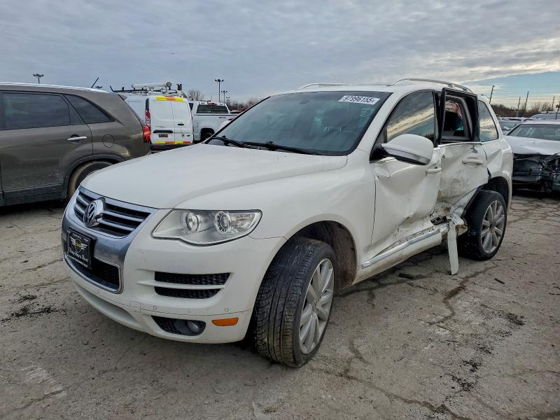 Aukcja sprzedaży 2010 Volkswagen Touareg, vin: WVGFK7A93AD002177, numer aukcji: 97996155