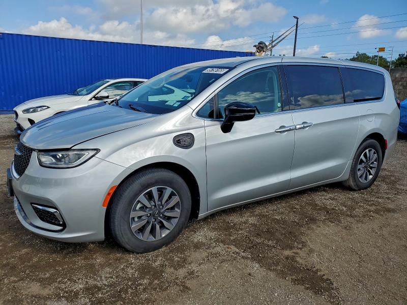 Продажа на аукционе авто 2024 Chrysler Pacifica H, vin: 2C4RC1S76RR141544, номер лота: 95756165