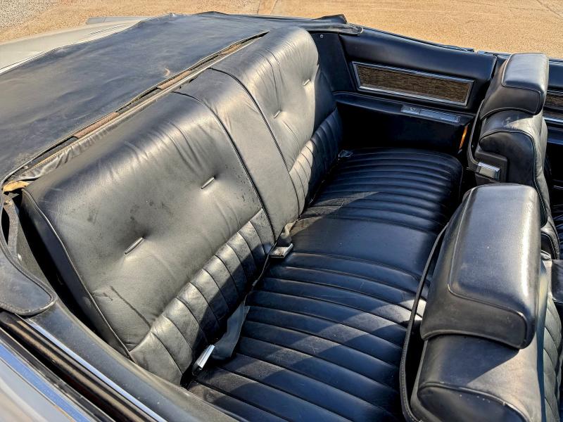 97798355 :رقم المزاد ، 6936710412610 vin ، 1971 Cadillac Eldorado مزاد بيع