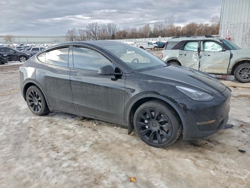 97618735 :رقم المزاد ، 7SAYGDEE5RA313862 vin ، 2024 Tesla Model Y مزاد بيع