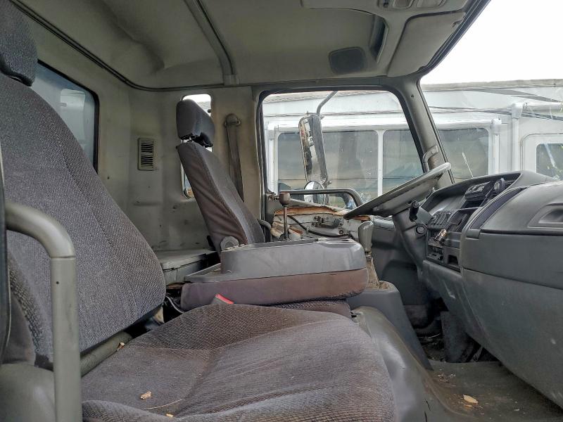 Продаж на аукціоні авто 2004 Mitsubishi Fm, vin: JL6DEP1E94K010923, номер лоту: 95673565
