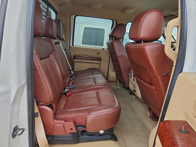 98579305 :رقم المزاد ، 1FT8W3BTXEEB24779 vin ، 2014 Ford F350 Super مزاد بيع