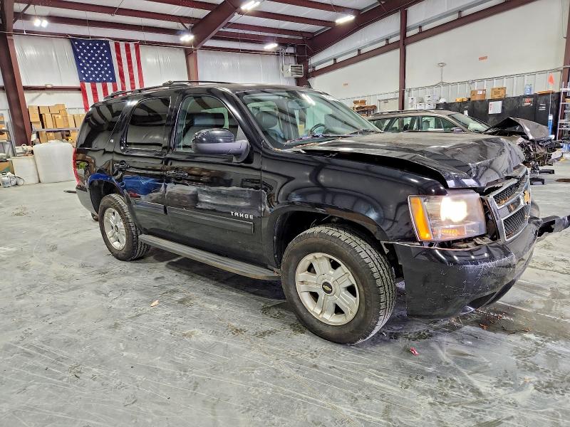 94715065 :رقم المزاد ، 1GNSCBE03CR105207 vin ، 2012 Chevrolet Tahoe مزاد بيع