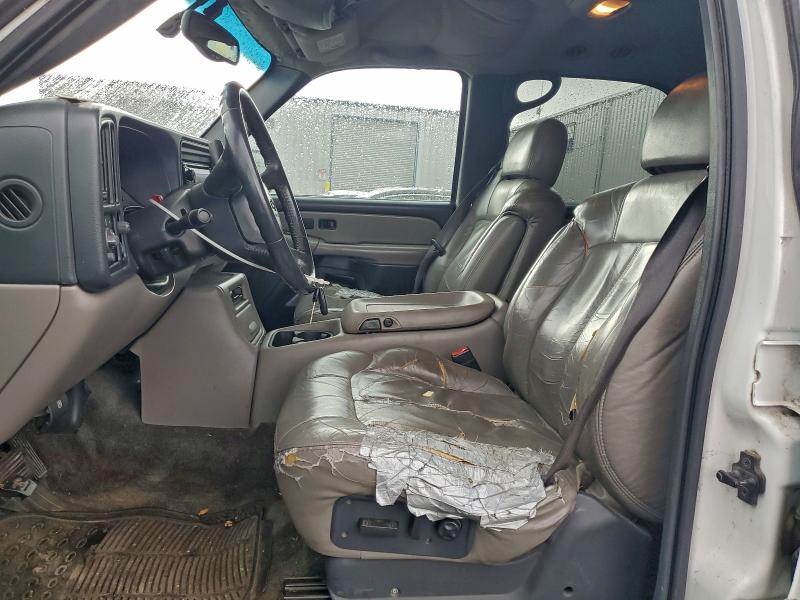 98631985 :رقم المزاد ، 1GNEC13Z92R235094 vin ، 2002 Chevrolet Tahoe مزاد بيع