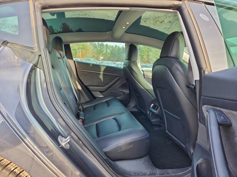 Auction sale of the 2021 Tesla Model 3, vin: 5YJ3E1EA0MF925732, lot number: 95951695