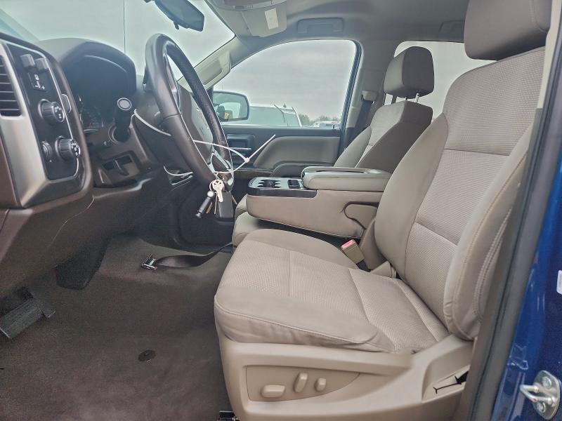Продаж на аукціоні авто 2018 Chevrolet Silverado, vin: 3GCUKREC9JG545453, номер лоту: 93399435