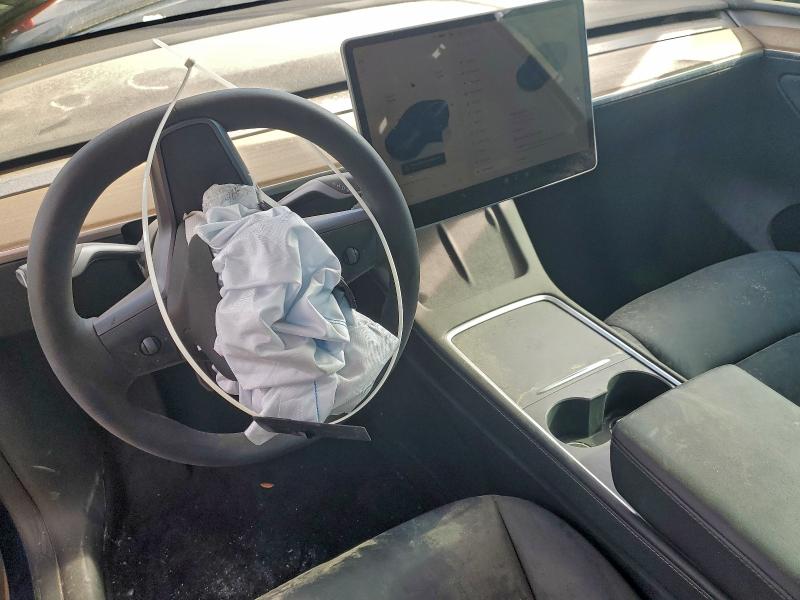 56428335 :رقم المزاد ، 7SAYGAEE8PF798058 vin ، 2023 Tesla Model Y مزاد بيع