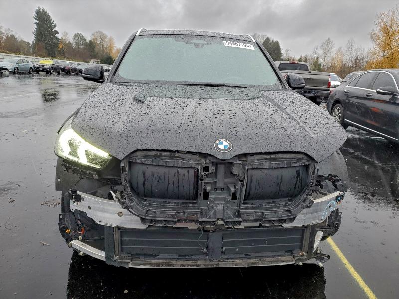 94957795 :رقم المزاد ، WBX73EF0XP5V99483 vin ، 2023 Bmw X1 مزاد بيع