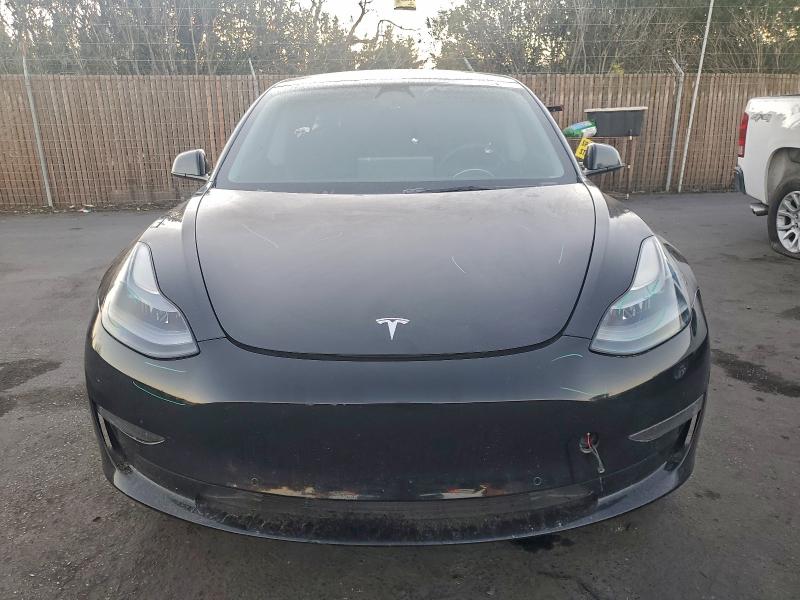2022 Tesla Model 3 მანქანა იყიდება აუქციონზე, vin: 5YJ3E1EA0NF127393, აუქციონის ნომერი: 96731465
