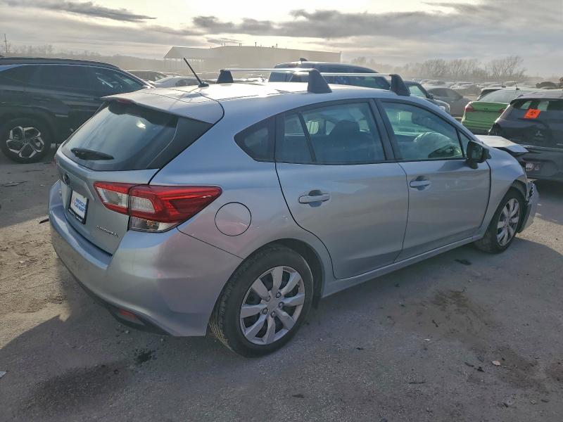96475975 :رقم المزاد ، 4S3GTAA66J1706206 vin ، 2018 Subaru Impreza مزاد بيع