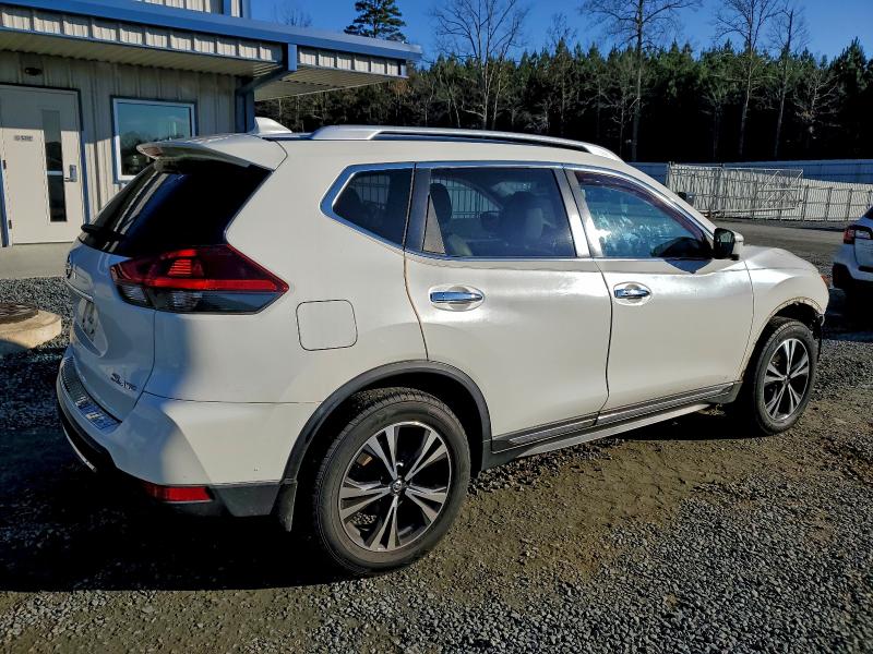 Aukcja sprzedaży 2018 Nissan Rogue, vin: JN8AT2MV8JW304922, numer aukcji: 95546825