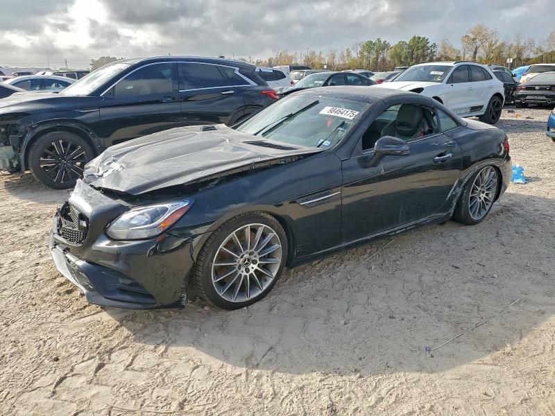 2020 Mercedes-benz Slc 300 მანქანა იყიდება აუქციონზე, vin: W1KPK3JA0LF170786, აუქციონის ნომერი: 98464175