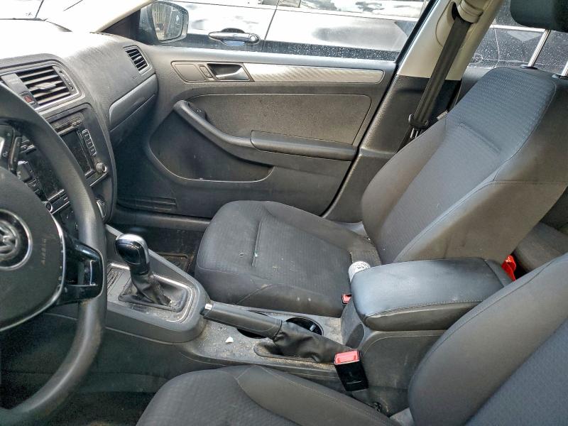 Продажа на аукционе авто 2015 Volkswagen Jetta Se, vin: 3VWD07AJ4FM341597, номер лота: 96128365