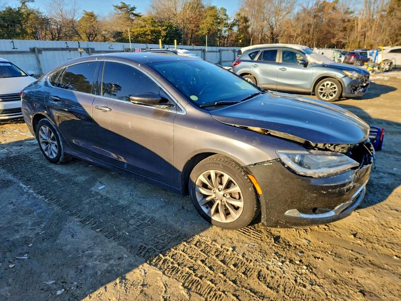 97176935 :رقم المزاد ، 1C3CCCCB2FN532367 vin ، 2015 Chrysler 200 مزاد بيع