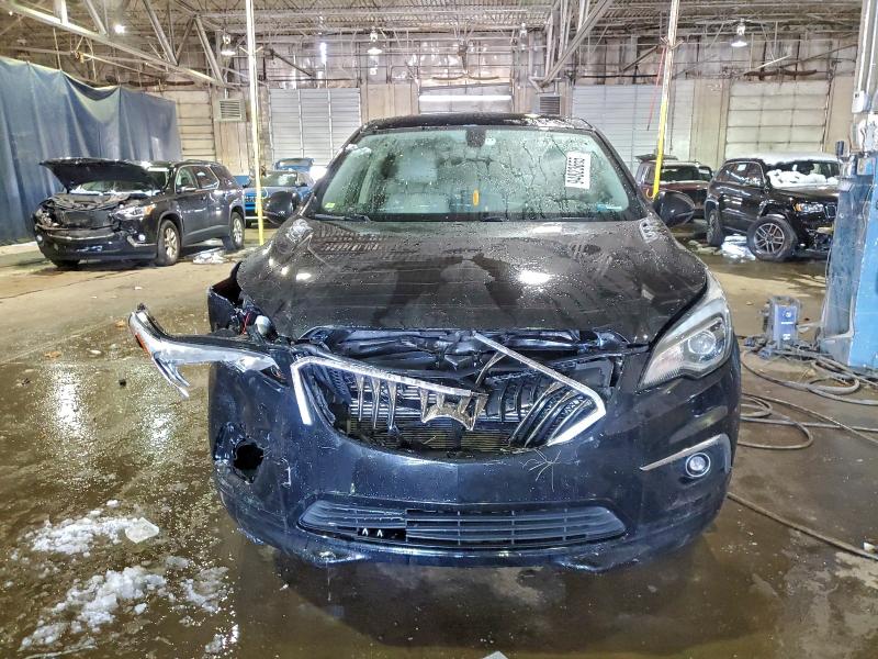 94823655 :رقم المزاد ، LRBFXCSA1JD024300 vin ، 2018 Buick Envision مزاد بيع