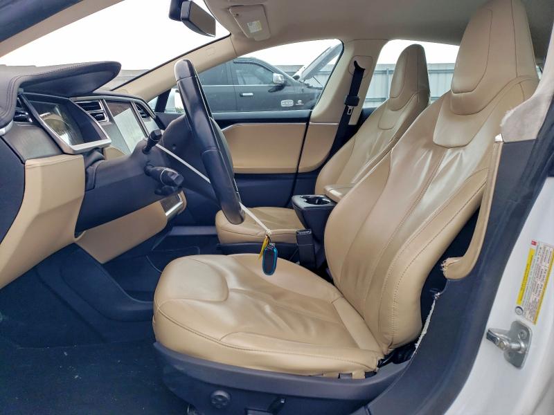 2013 Tesla Model S მანქანა იყიდება აუქციონზე, vin: 5YJSA1CN8DFP03405, აუქციონის ნომერი: 96255285