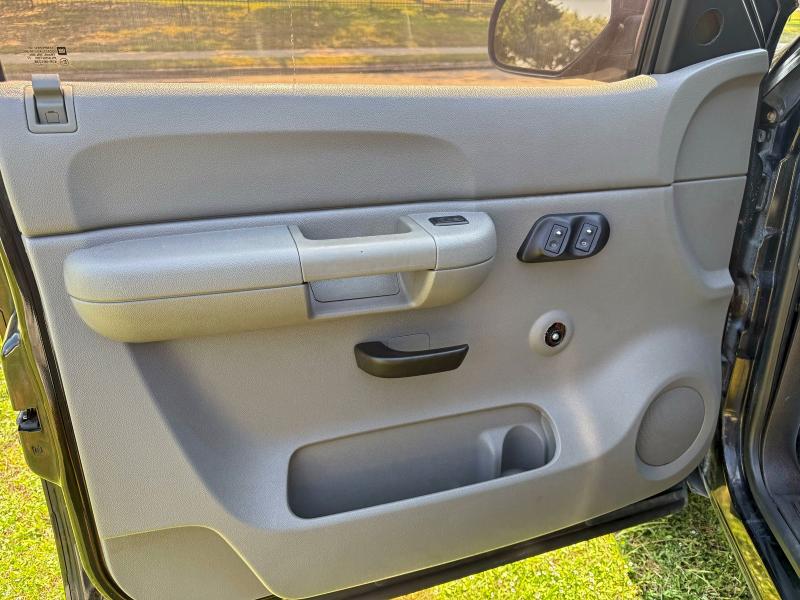 2008 Chevrolet Silverado მანქანა იყიდება აუქციონზე, vin: 1GCEC14C28Z204734, აუქციონის ნომერი: 97675785