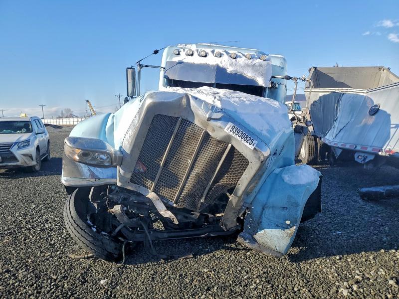 93930825 :رقم المزاد ، 1XPXD49X0MD750148 vin ، 2021 Peterbilt Tractor 389 مزاد بيع