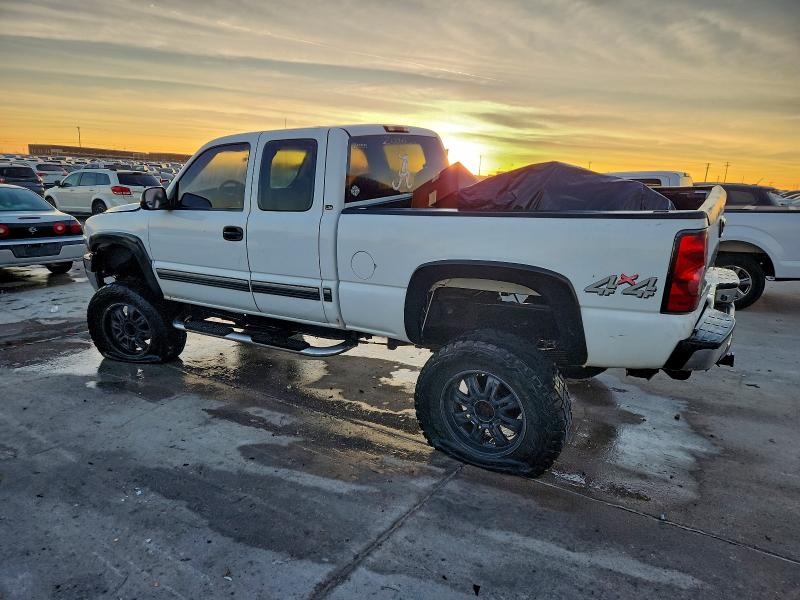 Продажа на аукционе авто 2001 Chevrolet Silverado, vin: 1GCHK29U81E240593, номер лота: 99033805