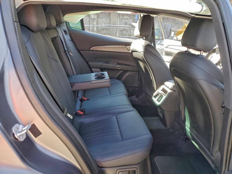 2023 Maserati Grecale მანქანა იყიდება აუქციონზე, vin: ZN682AVA0P7425299, აუქციონის ნომერი: 96304075