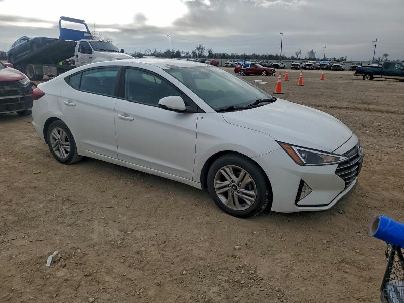 98177875 :رقم المزاد ، 5NPD84LF4LH551864 vin ، 2020 Hyundai Elantra مزاد بيع